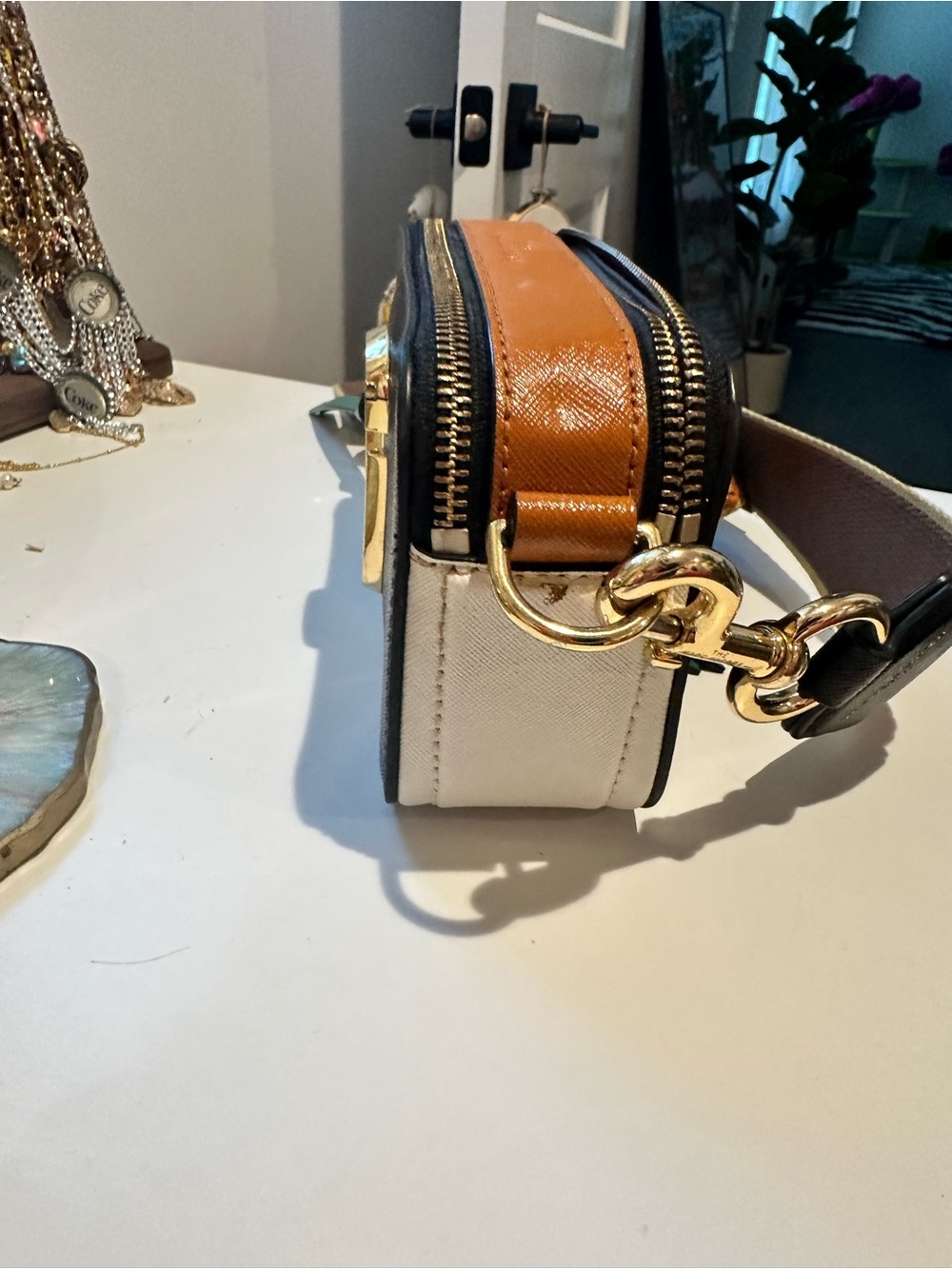 Marc Jacobs Black Crossbody Bag with animal print strap - Picture 3 of 5
